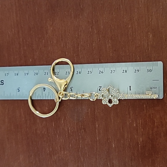 Gold Toned Rhinestone Key Charm Keychain/Ring - Picture 3 of 6